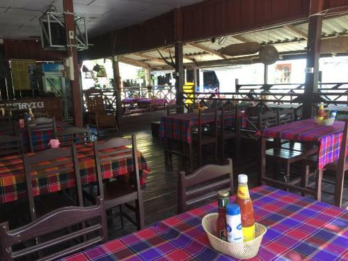 Hostal Dalom Guesthouse