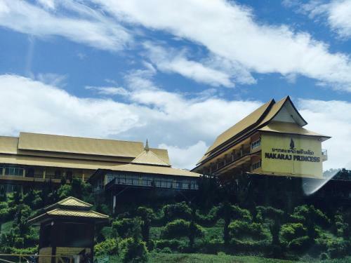 The M Bokeo Hotel