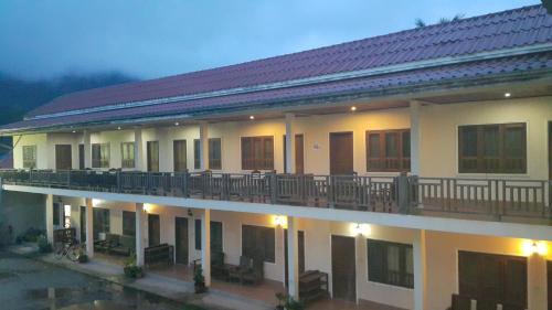 Hostal Phamarnview Guesthouse