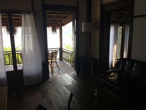 Hostal Pomelo Bungalow