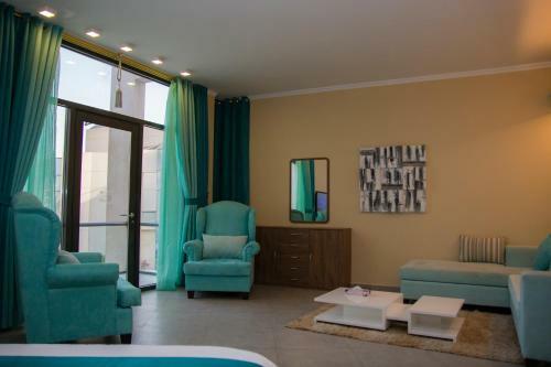 Faris Villas