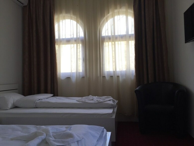 Hotel Camp Karagaq