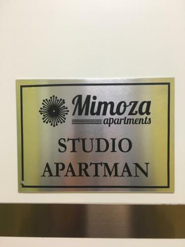 Apartments ?studio?