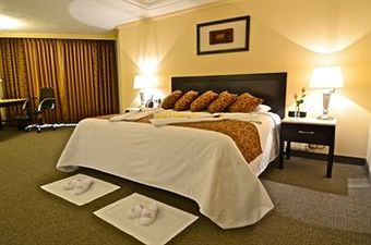 Hotel Real Del Bosque Golf And Spa