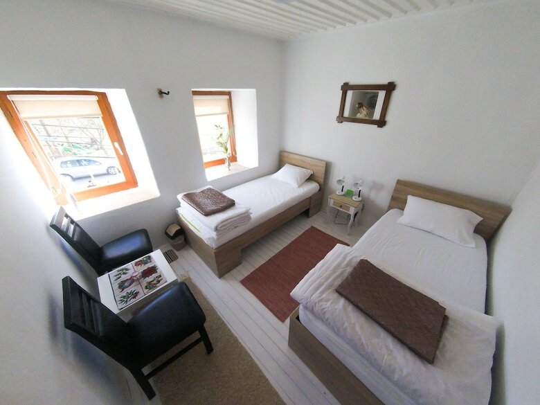 Hostal Kulla Dula Guesthouse