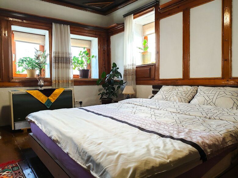 Hostal Kulla Dula Guesthouse
