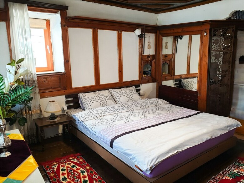 Hostal Kulla Dula Guesthouse