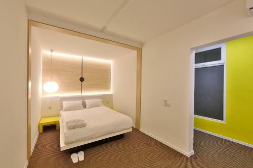 Io Hotel