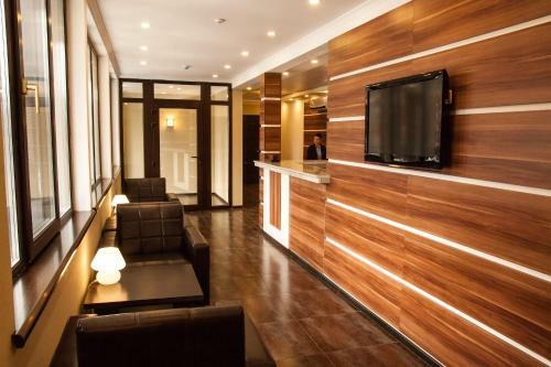 Hotel Salut