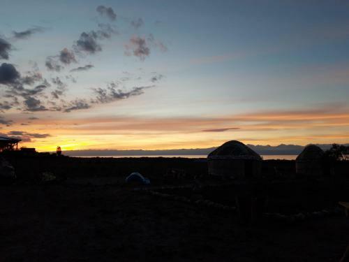Yurt Camp Sonun