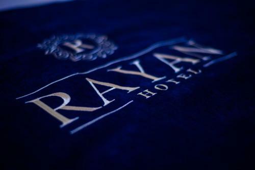 Rayan Hotel