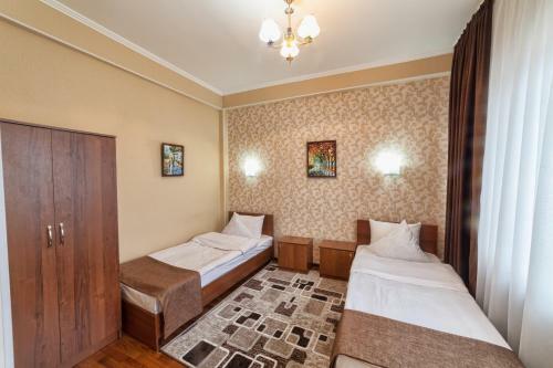 Hotel Osh-nuru