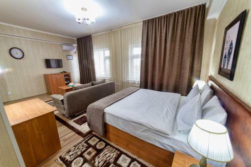 Hotel Osh-nuru