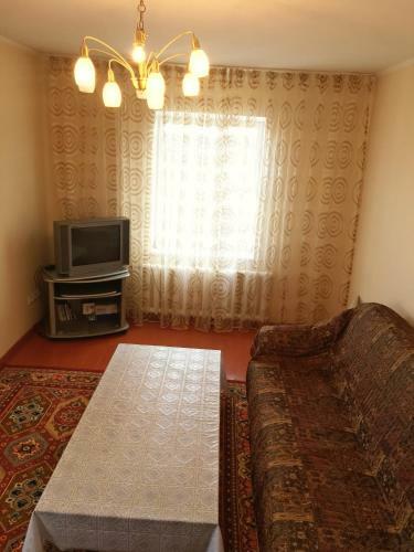 Apartment Mamytova 92