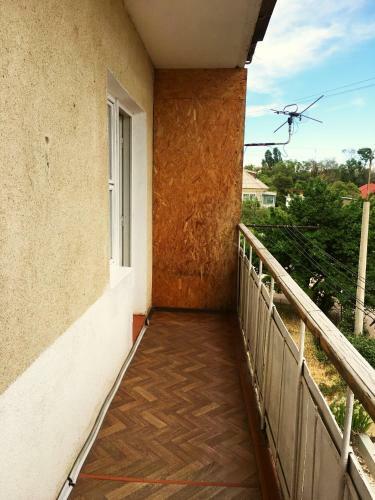 Apartment Mamytova 92