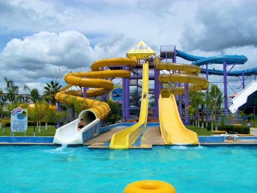 Hotel Splash Inn
