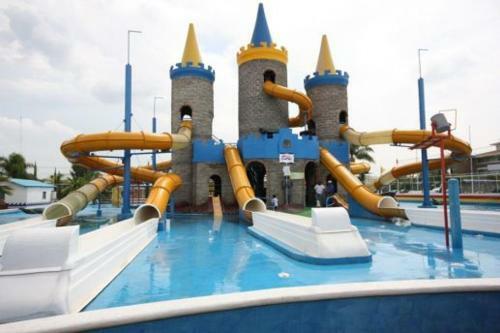 Hotel Splash Inn