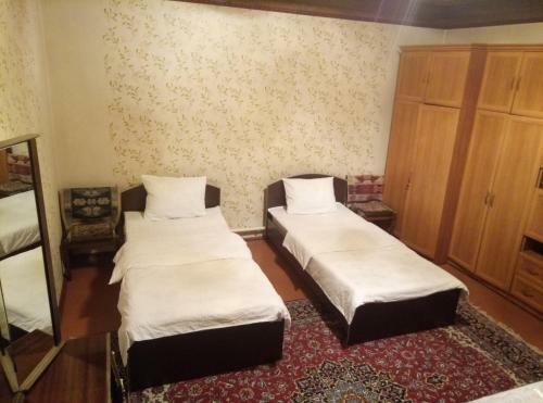 Hostal Freshosh Guest House