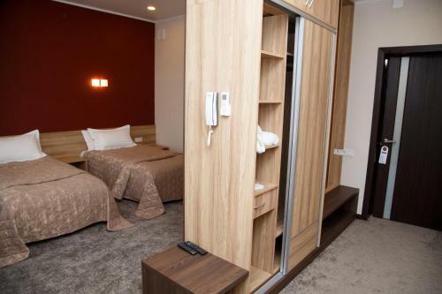 Lumarc Hotel