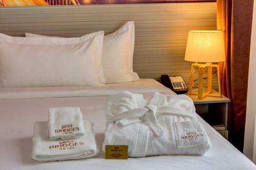 Hotel Bridges