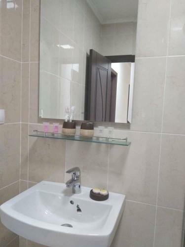 Apart Hotel "chinar"