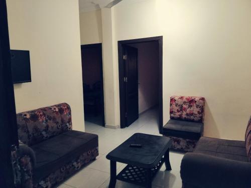 Huwari Apartments