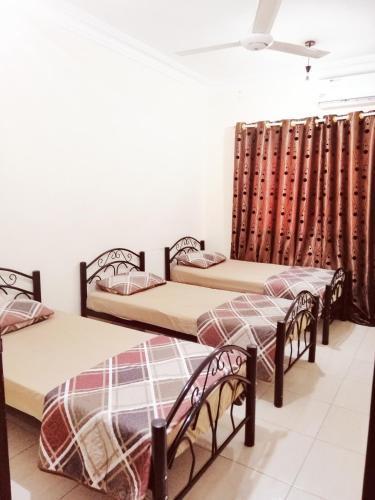 Huwari Apartments