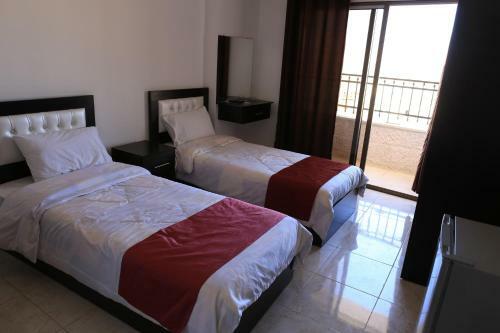 Weekend Hotel