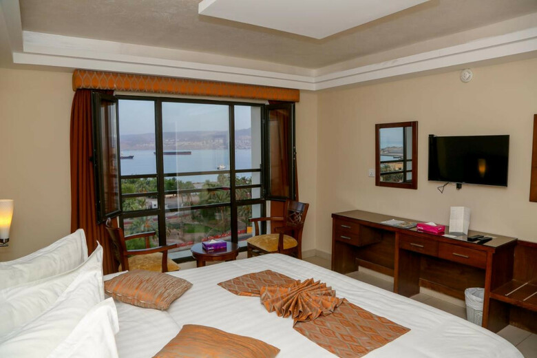 City Tower Hotel