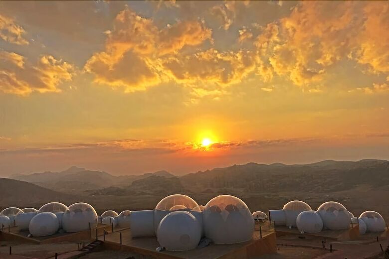 Petra Bubble Luxotel