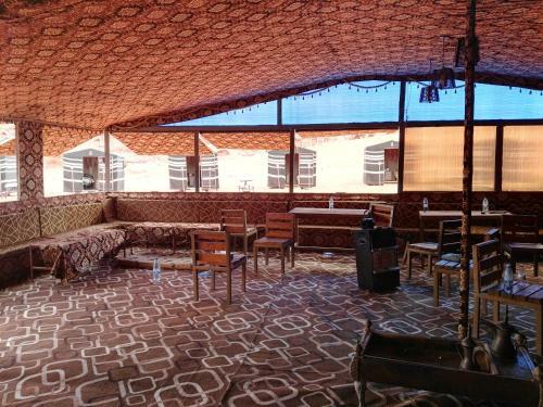 Hotel Rainbow Camp