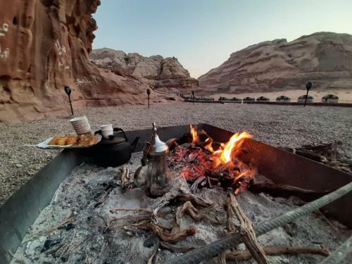 Bedouin Tours Camp