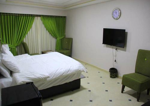 Shami Plaza Hotel