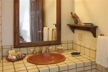 The Todos Santos Inn