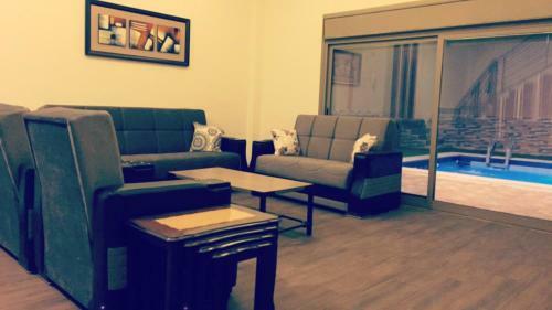 Villa El Karam & Jood Chalets