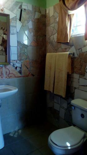 Hostal Orchard View