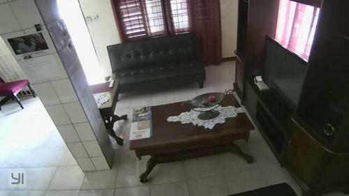 Bed & Breakfast Kingston Home