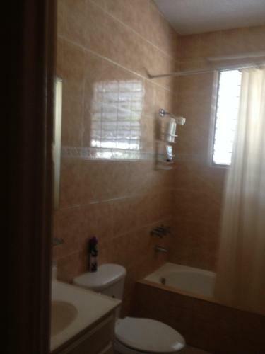 Bed & Breakfast Kingston Home