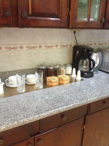 Bed & Breakfast Kingston Home