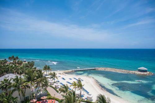 Apartamentos Palmyra Luxury Beach Condos