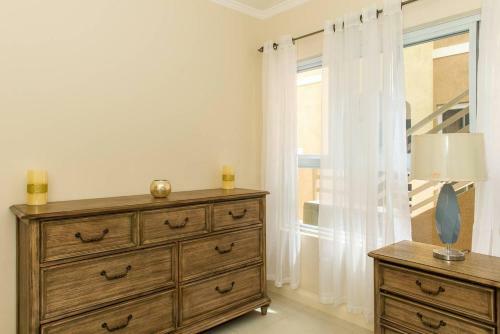 Apartamento Modern Decor Over Looking City 24/7 Security