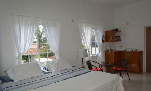 Hostal Cozy Coco Guest House