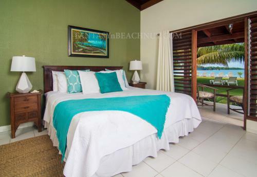 Fantasy & Beachnut Villas