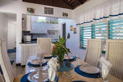 Beach Palms Villa