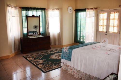 Villa Rayann's Place