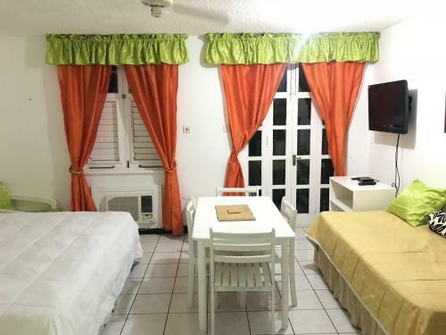 Hotel Shers Spot At Sandcastles Resort