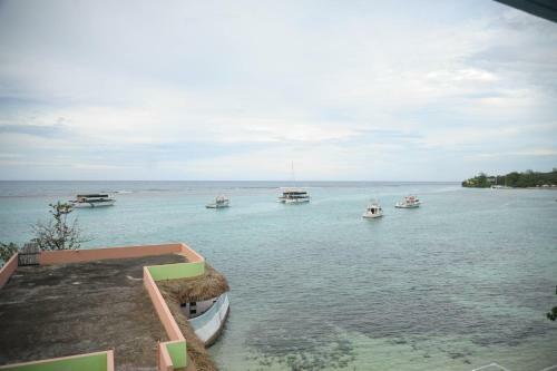 Hotel Beach Rooms