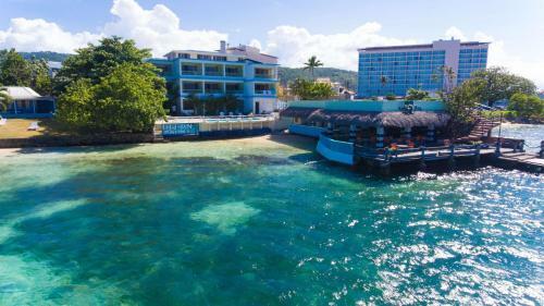 Hotel Beach Rooms