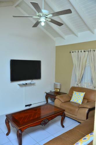 Riverside Manor Apartment