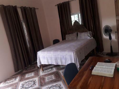 Hostal Albevel Fairview Complex